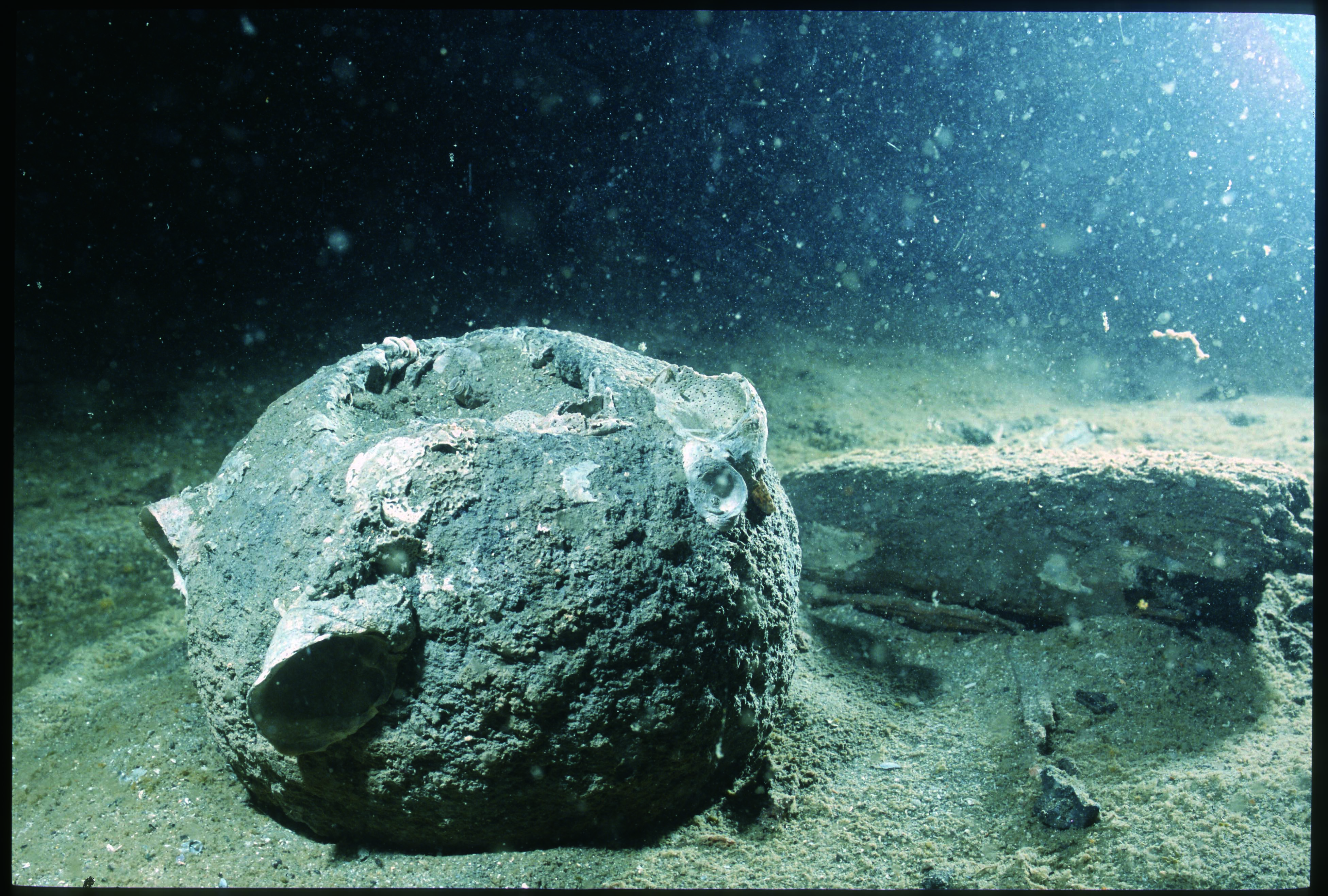 蒙古襲来と鷹島海底遺跡 水中考古学 Vol.1 | ダイビングならDiver Online